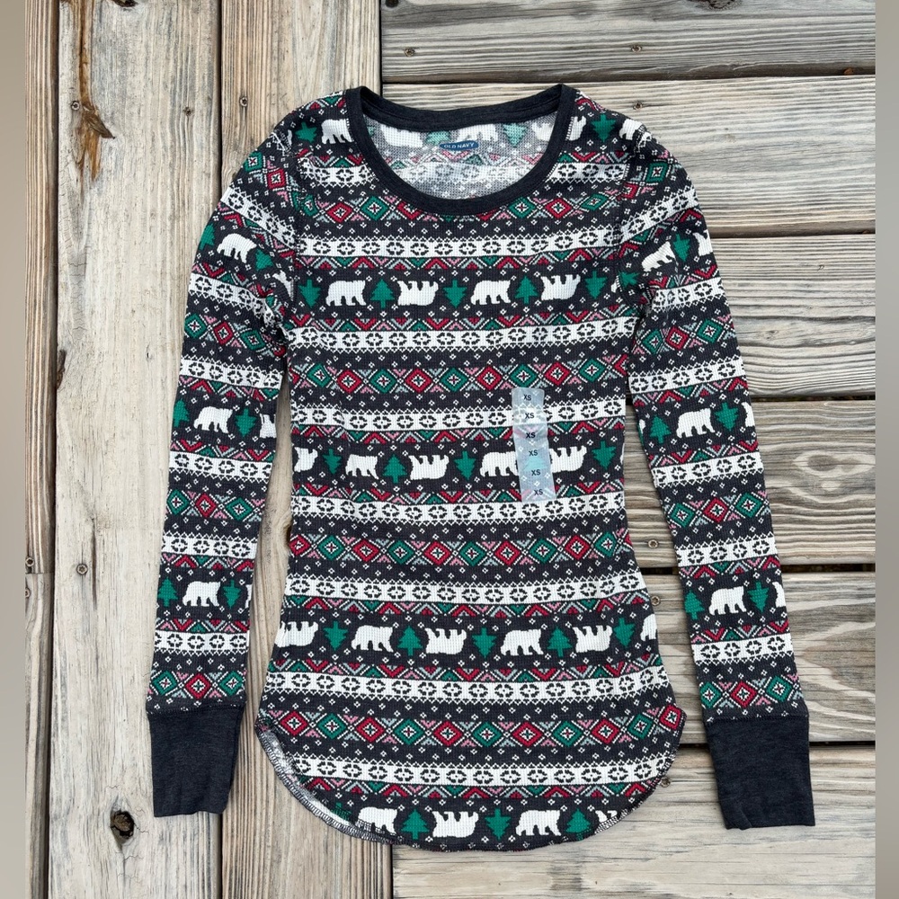 Old navy polar bear long sleeve Christmas top nwt